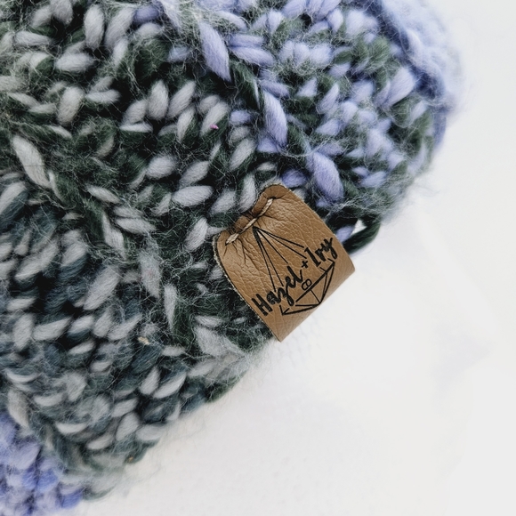 HAZEL & IVY | knit pompom beanie toque winter hat - Picture 2 of 7
